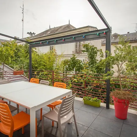 Le Jardin Des Toiles Guest house